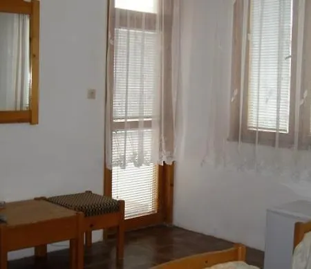 Ranuli בית הארחה פרימורסקו